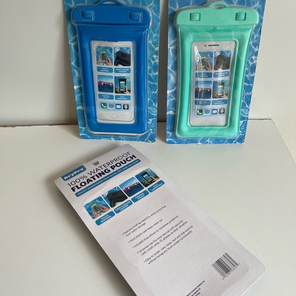DRYPRO 100% WATERPROOF Floating Pouch Protectors Set of three (3) - Picture 5 of 5